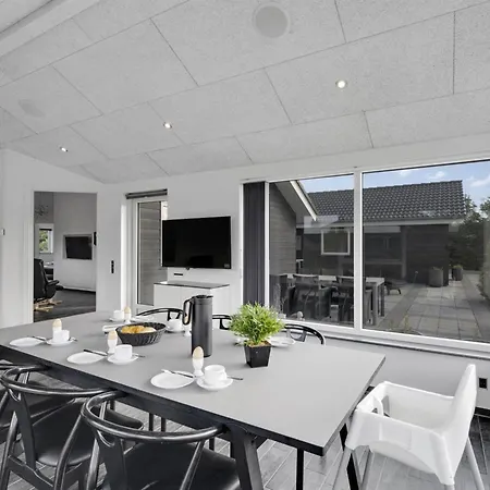 Vakantiehuis Billa - 450m From The Sea By Interhome